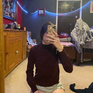 republic turtle neck